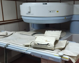 Hitachi Airis Mate 0.35T Refurbished Open MRI Machine Dealer, Supplier & Wholesaler in India